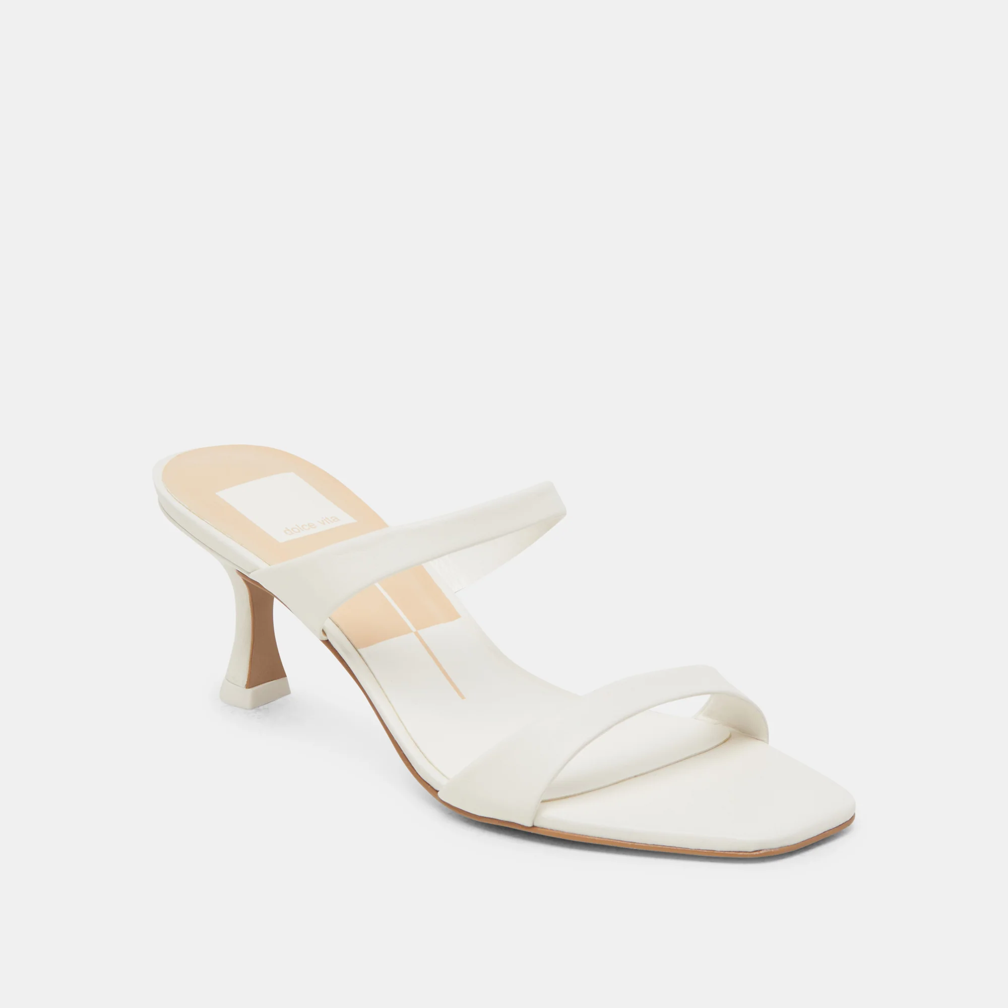 GENORA WIDE HEELS WHITE LEATHER 11 GENORA WIDE HEELS WHITE LEATHER