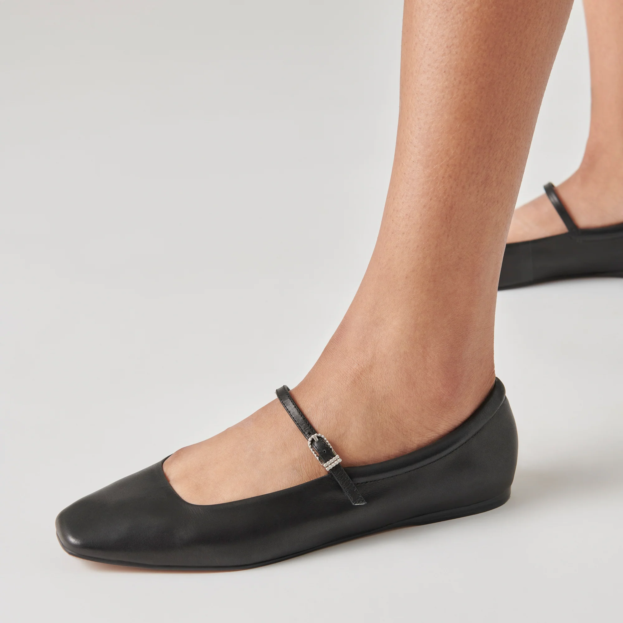 REYES BALLET FLATS BLACK LEATHER 19 REYES BALLET FLATS BLACK LEATHER
