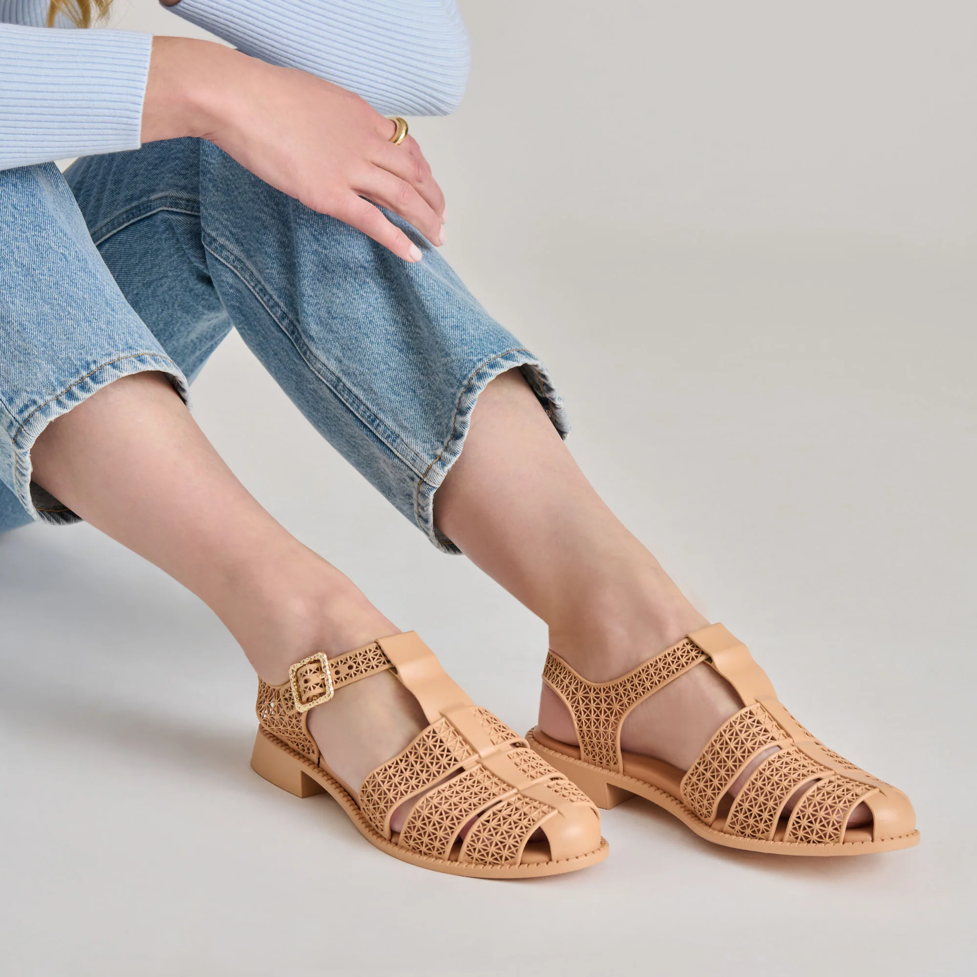 HOLIS 3D SANDALS CAFE 13 HOLIS 3D SANDALS CAFE