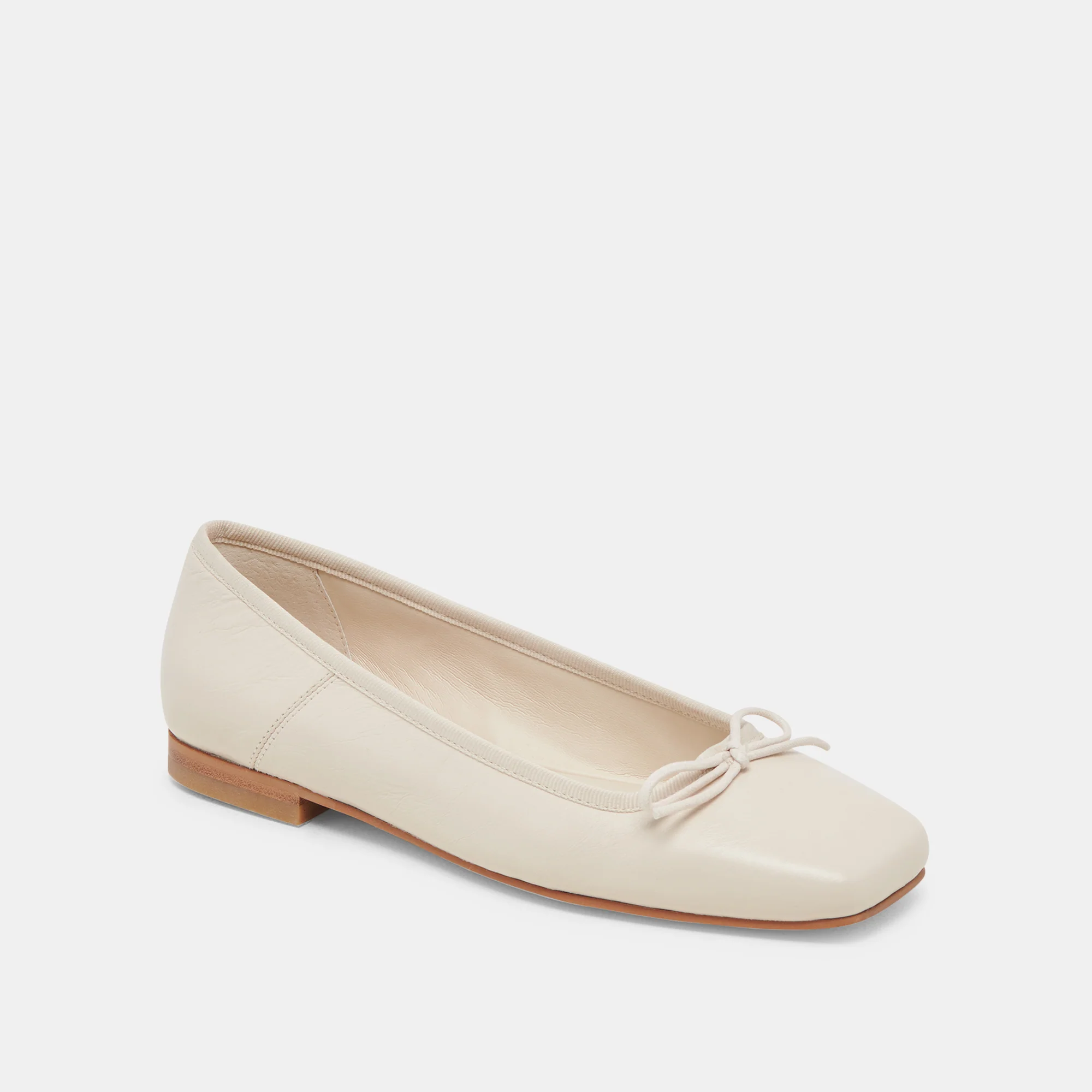ANISA BALLET FLATS CREME CRINKLE PATENT 15 ANISA BALLET FLATS CREME CRINKLE PATENT