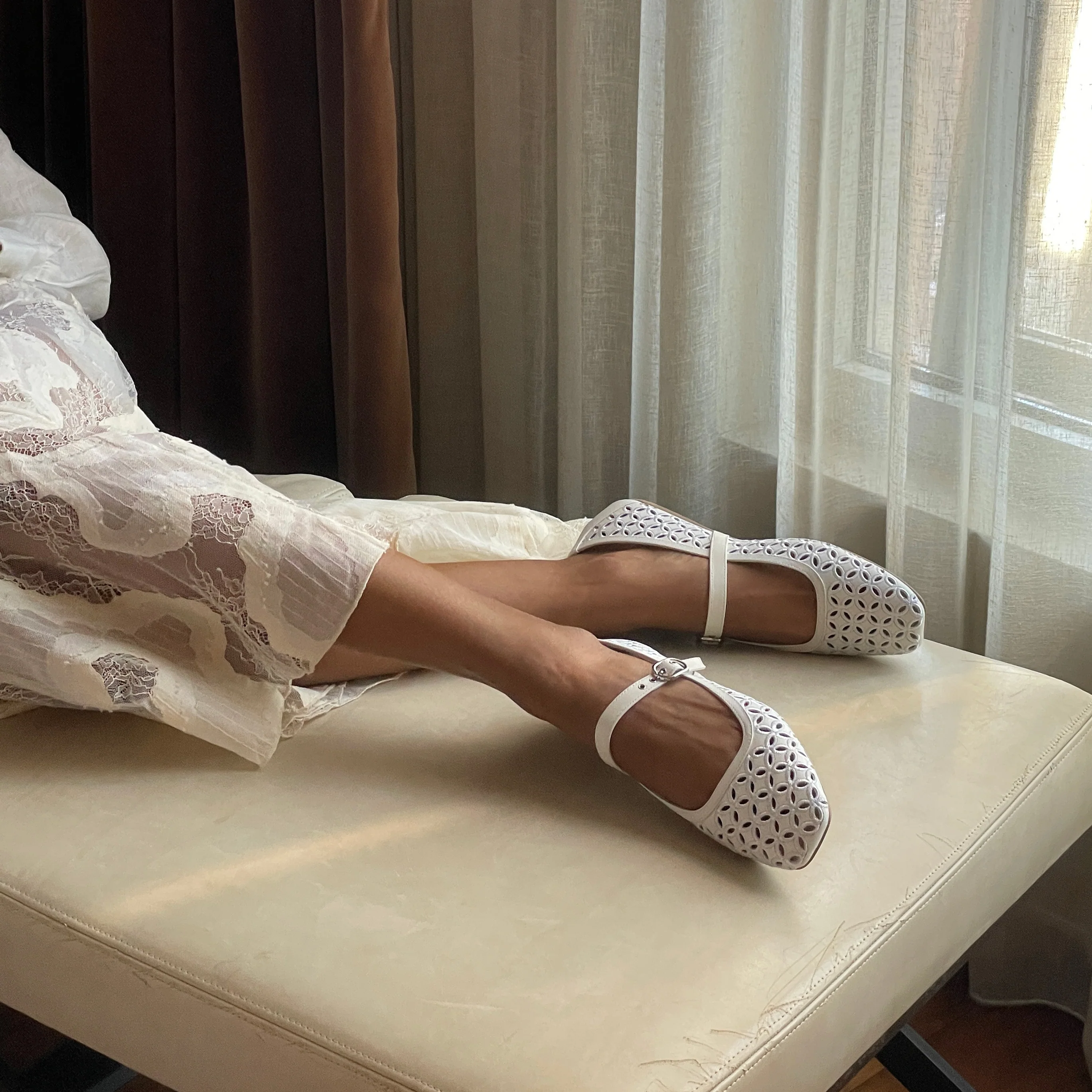 RODNI EYELET PERF BALLET FLATS TRUE WHITE LEATHER 15 RODNI EYELET PERF BALLET FLATS TRUE WHITE LEATHER